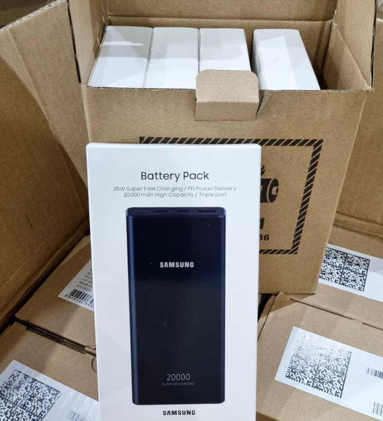 پاوربانک سامسونگ مدل EB-P5300 ظرفیت 20000 میلی آمپر ساعت